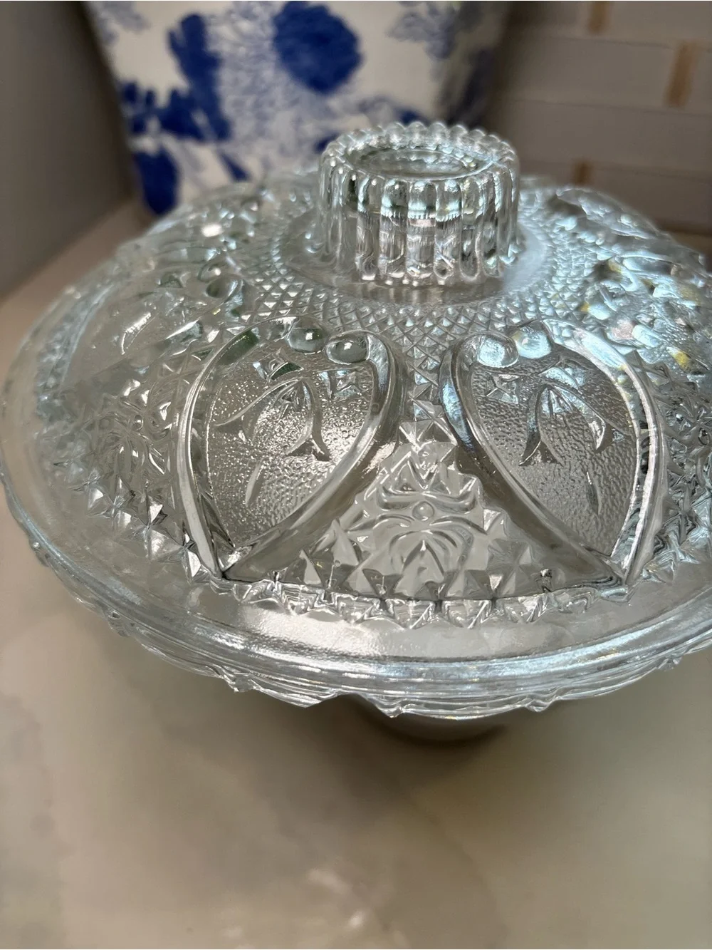 KIG Glass Candy Dish with Lid Clear Pressed Hearts Roses Shabby Chic Bowl VTG